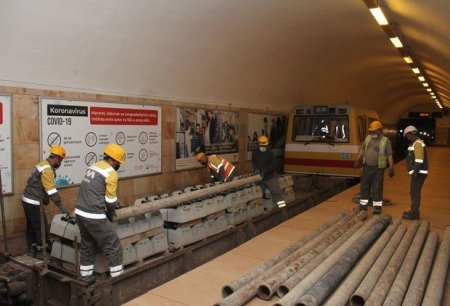 Bakı metrosunda YENİLİK - FOTO