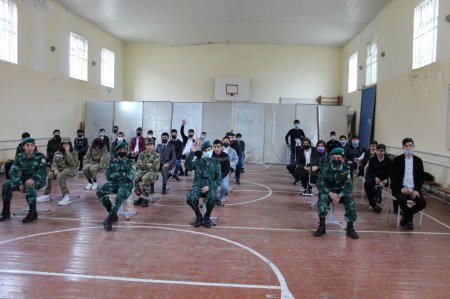 “Zəfər Salnaməsi” layihəsi çərçivəsində növbəti görüş şəhər 5№-li tam orta məktəbdə baş tutdu