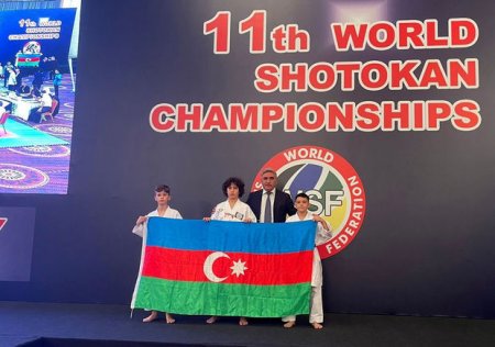 Karateçilərimiz İstanbulda qazandıqları 29 medalı Zəfər Gününə həsr etdilər - FOTO