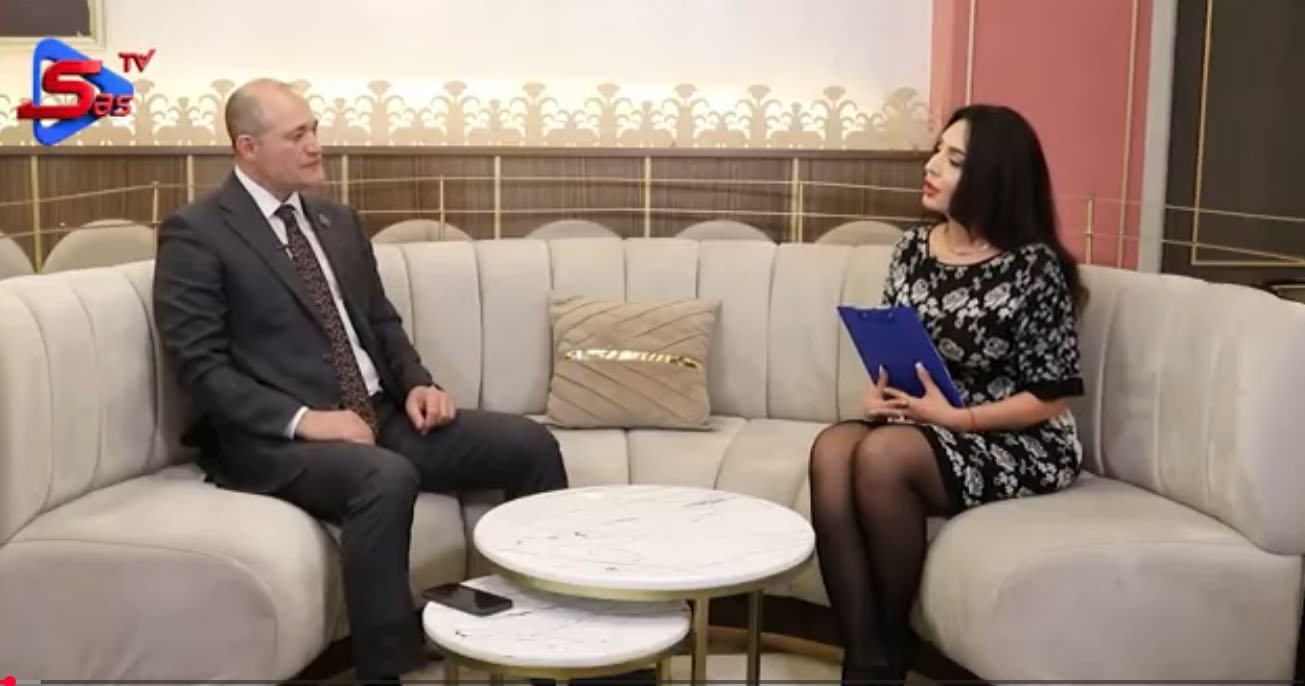 "Mehriban görüş" – Razi Nurullayev: "Müxalifət hakimiyyətin düşməni deyil"